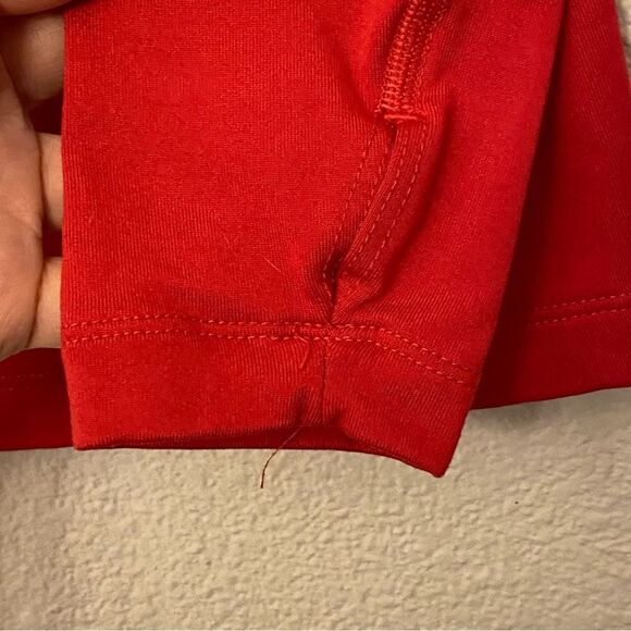 Nike Therma fleece lined Red Long Sleeve mock neck Shirt Running thumb holes M - Picture 8 of 11